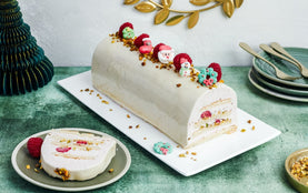 Bûche framboise et vanille Bourbon, aux éclats de pistache