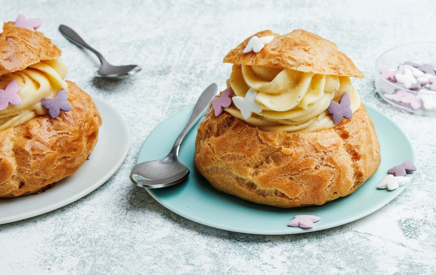 Eclairs et choux à la crème