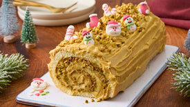 Buche à la pistache, vanille et fleur d’oranger