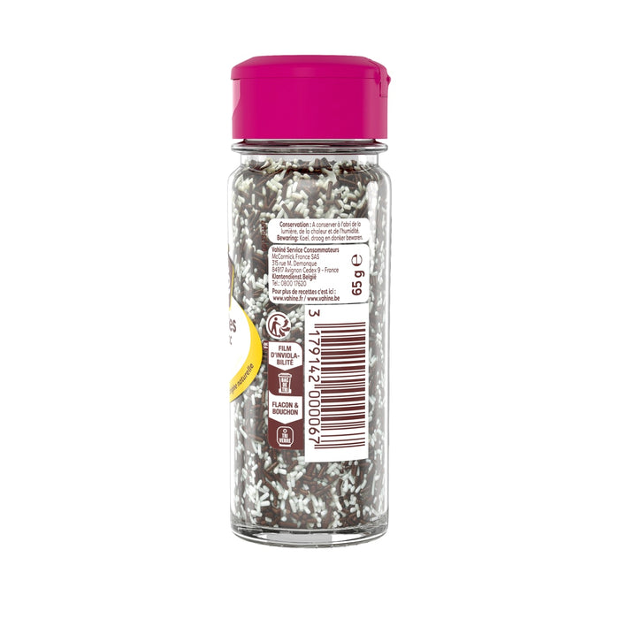 Une bouteille de vermicelles au chocolat Dr. Oetker avec un couvercle rose est prACsentACe.