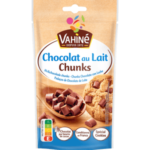 Un paquet de Vahiné Chocolat au Lait Chunks, un produit de la marque McCormick, utilisé pour la pâtisserie et les desserts.