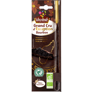 Un paquet de chocolat Mademoiselle de Margaux Grand Cru d'Exception Bourbon est présenté.