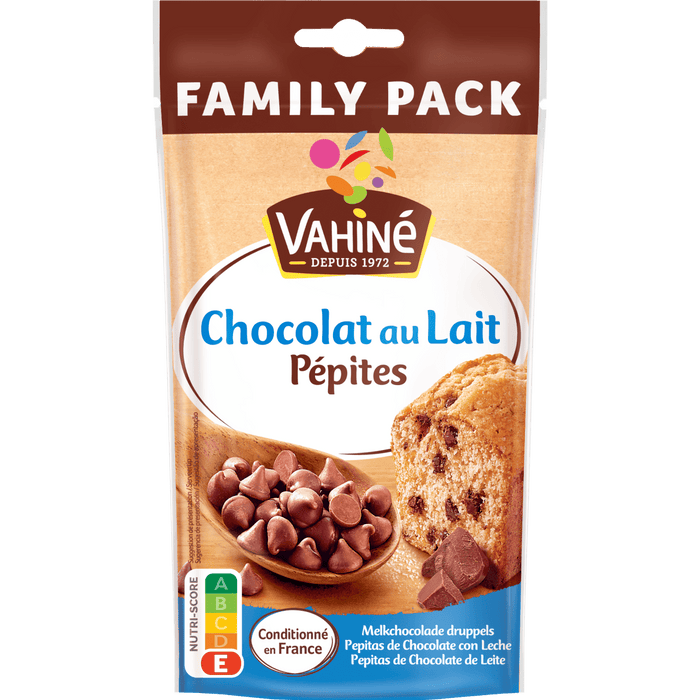 Un paquet de pépites de chocolat au lait Vahiné Family Pack est présenté.