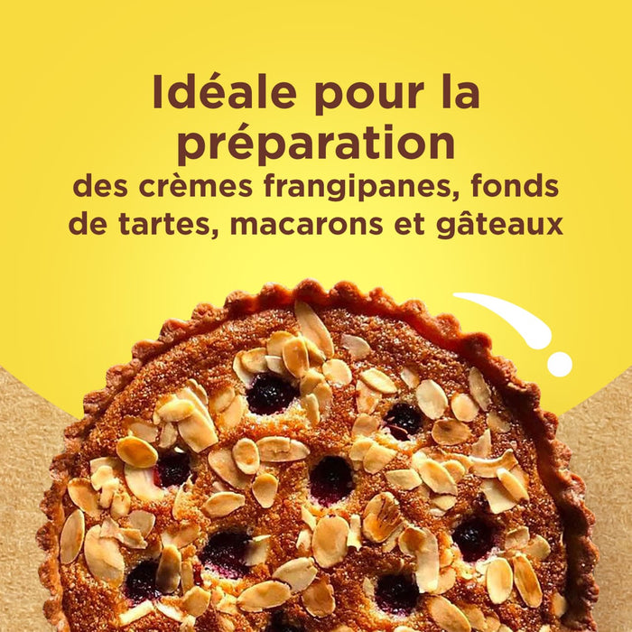 L'image montre une tarte aux amandes et aux fruits rouges, accompagnACe d'un texte indiquant qu'elle est idACale pour la prACparation des crA?mes frangipanes, fonds de tartes, macarons et gActeaux.