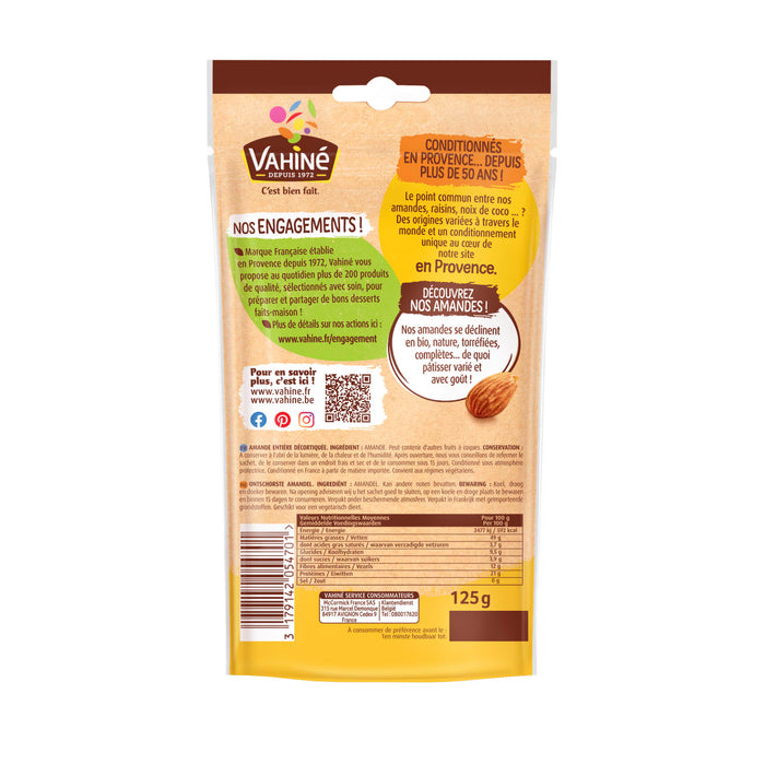 L'image montre le dos d'un paquet de bonbons Yumearth avec les informations nutritionnelles et la liste des ingrACdients.