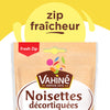 Un emballage de noisettes décortiquées de la marque Vahiné avec un zip fraîcheur.