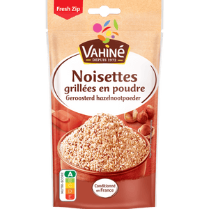 Un paquet de noisettes grillées en poudre de la marque Vahiné est présenté.