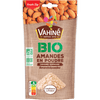 Un paquet de farine d'amandes Vahiné BIO est présenté.