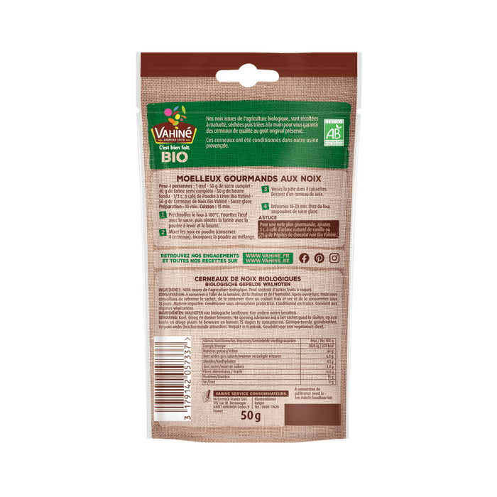 L'image montre le dos d'un sac de semences A? gazon Scotts Turf Builder.