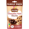 Un paquet de pépites de chocolat noir Vahiné Family Pack est présenté, à côté d'une image de biscuits aux pépites de chocolat.