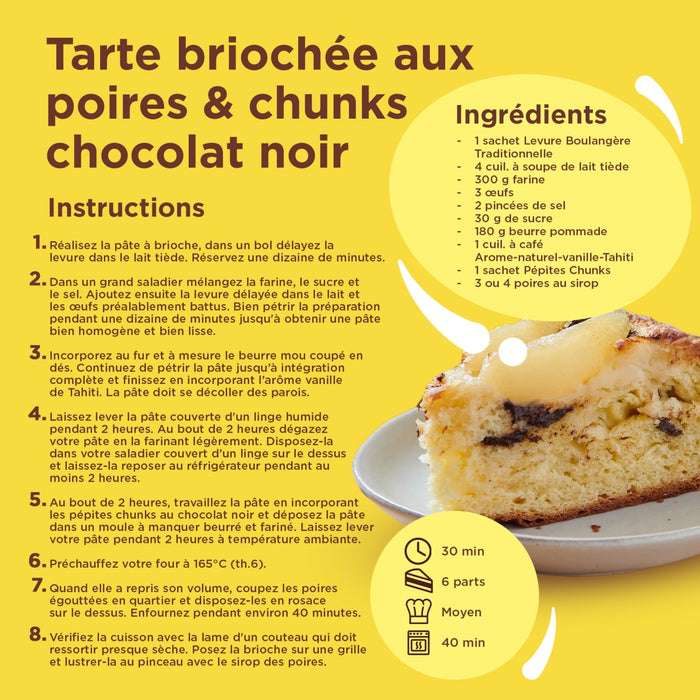Cette image prACsente une recette de tarte briochACe aux poires et aux chunks de chocolat noir, montrant les ingrACdients et les instructions A? cA?tAC d'une photo de la tarte finie.