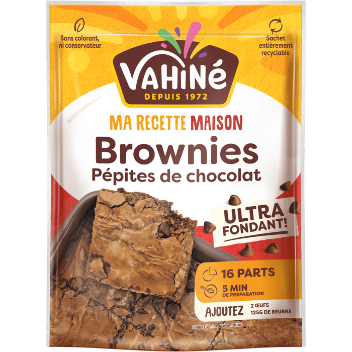 Un paquet de préparation pour brownies aux pépites de chocolat de la marque Vahiné est présenté.