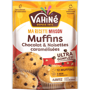 Un paquet de préparation pour muffins de la marque Vahiné, saveur chocolat et noisettes caramélisées, promettant un mélange ultra complet pour 12 muffins.