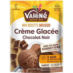 VahinAC CrA?me GlacACe Chocolat Noir, un mAClange pour crA?me glacACe au chocolat noir, est prACsentAC dans son emballage.