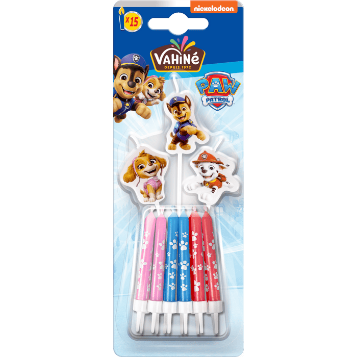Un paquet de bougies d'anniversaire et de décorations de personnages sur le thème de Paw Patrol.