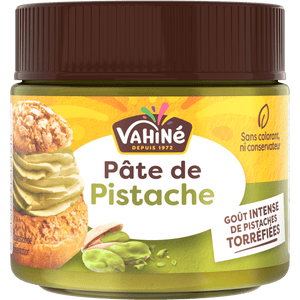 Un pot de Pâte de Pistache Vahiné, mettant en valeur sa saveur toastée.