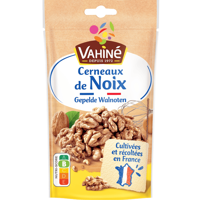 Un sachet de cerneaux de noix Valène, un produit fabriqué en France.
