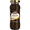 Une bouteille de nappage au chocolat Varine Chocolat Nappage.