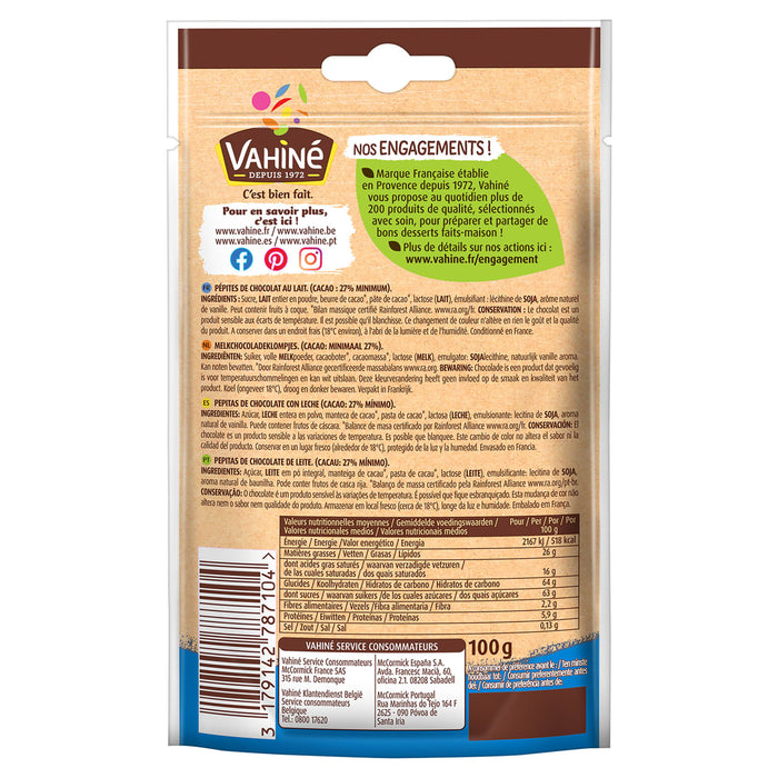 Le dos du paquet de pépites de chocolat au lait Vahiné affichant les informations nutritionnelles, les ingrédients en plusieurs langues et les engagements de la marque.