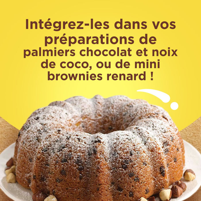 Un gâteau bundt aux pépites de chocolat et aux noisettes est présenté, suggérant qu'il peut être utilisé dans des recettes de palmiers au chocolat et à la noix de coco ou de mini brownies renard.