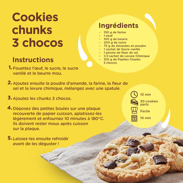 Carte de recette pour des biscuits aux pépites de chocolat et aux noix de macadamia avec les ingrédients et les instructions.