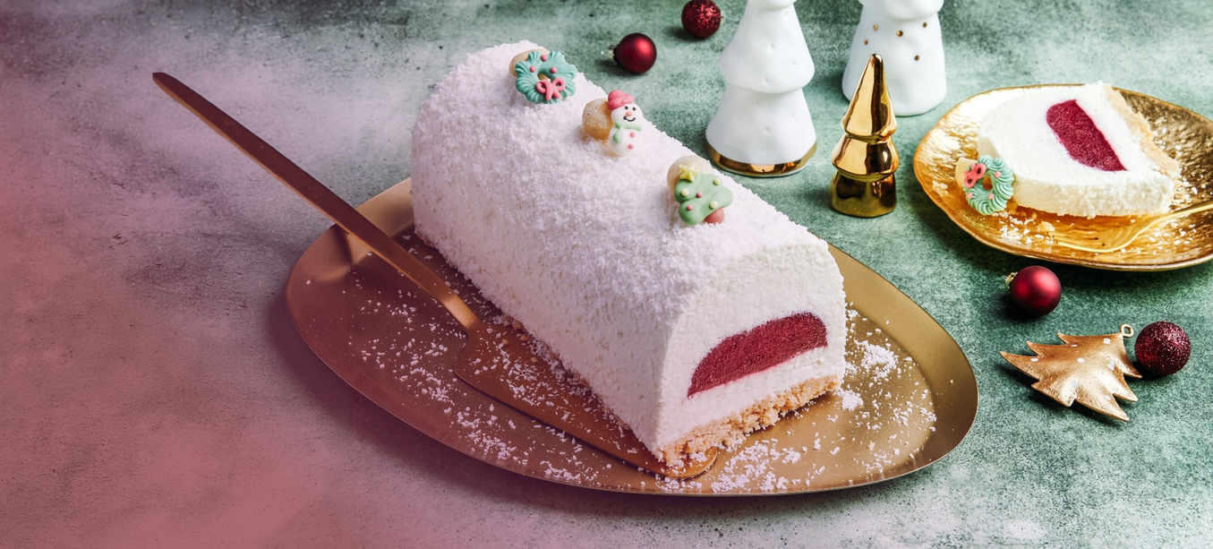 Bûche fruits rouges, macadamia & noix de coco